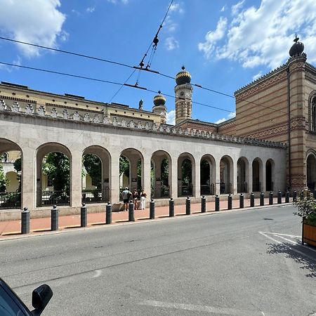 Central Cozy & Dream Home Next To The Famous Synagogue Budapest Exteriör bild